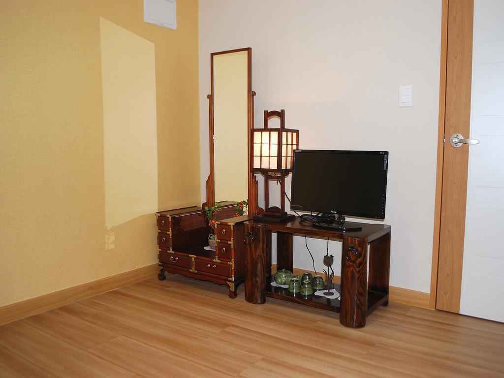 Mago Guesthouse Сеул Номер фото