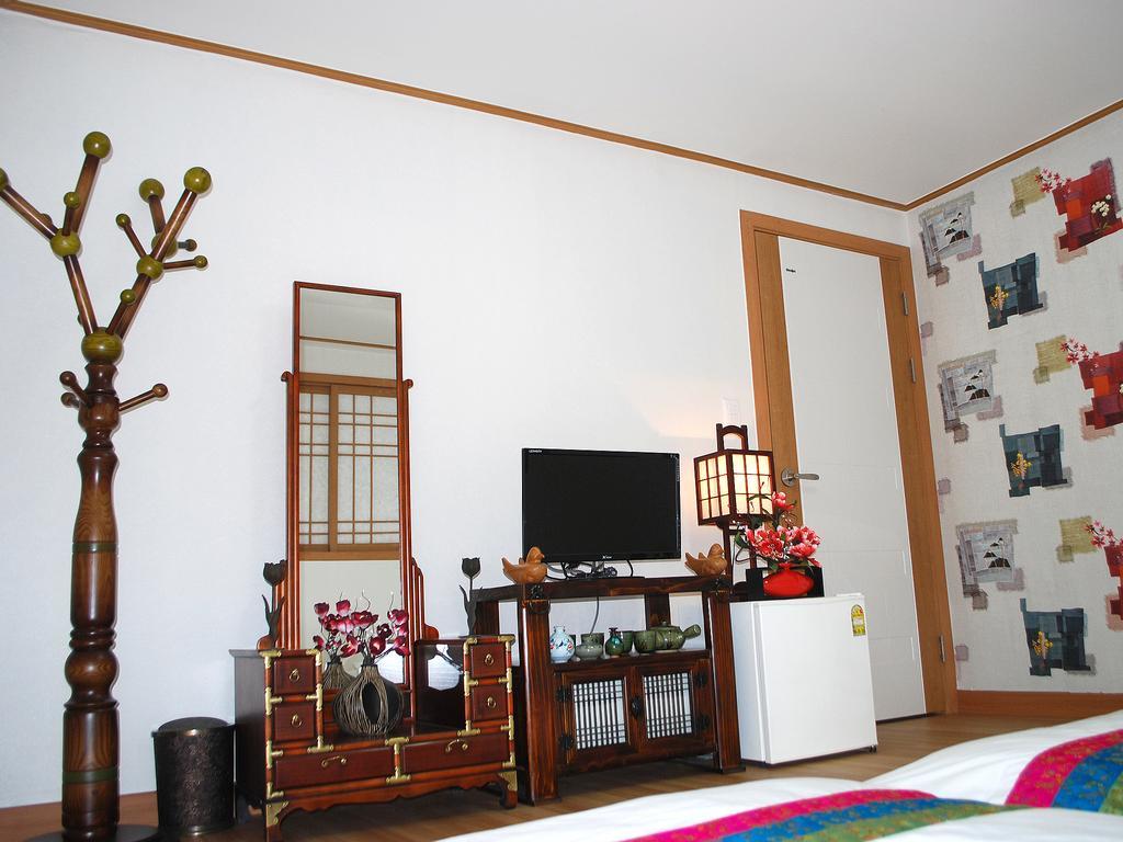 Mago Guesthouse Сеул Номер фото