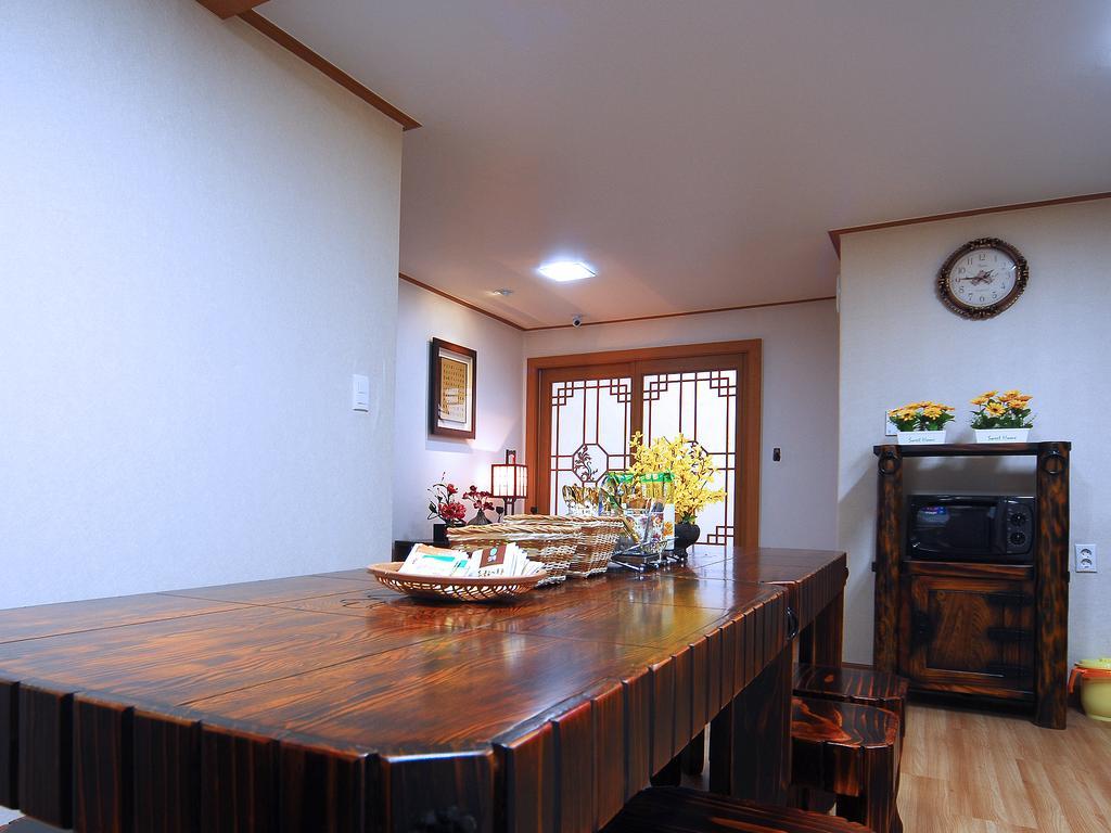 Mago Guesthouse Сеул Екстер'єр фото